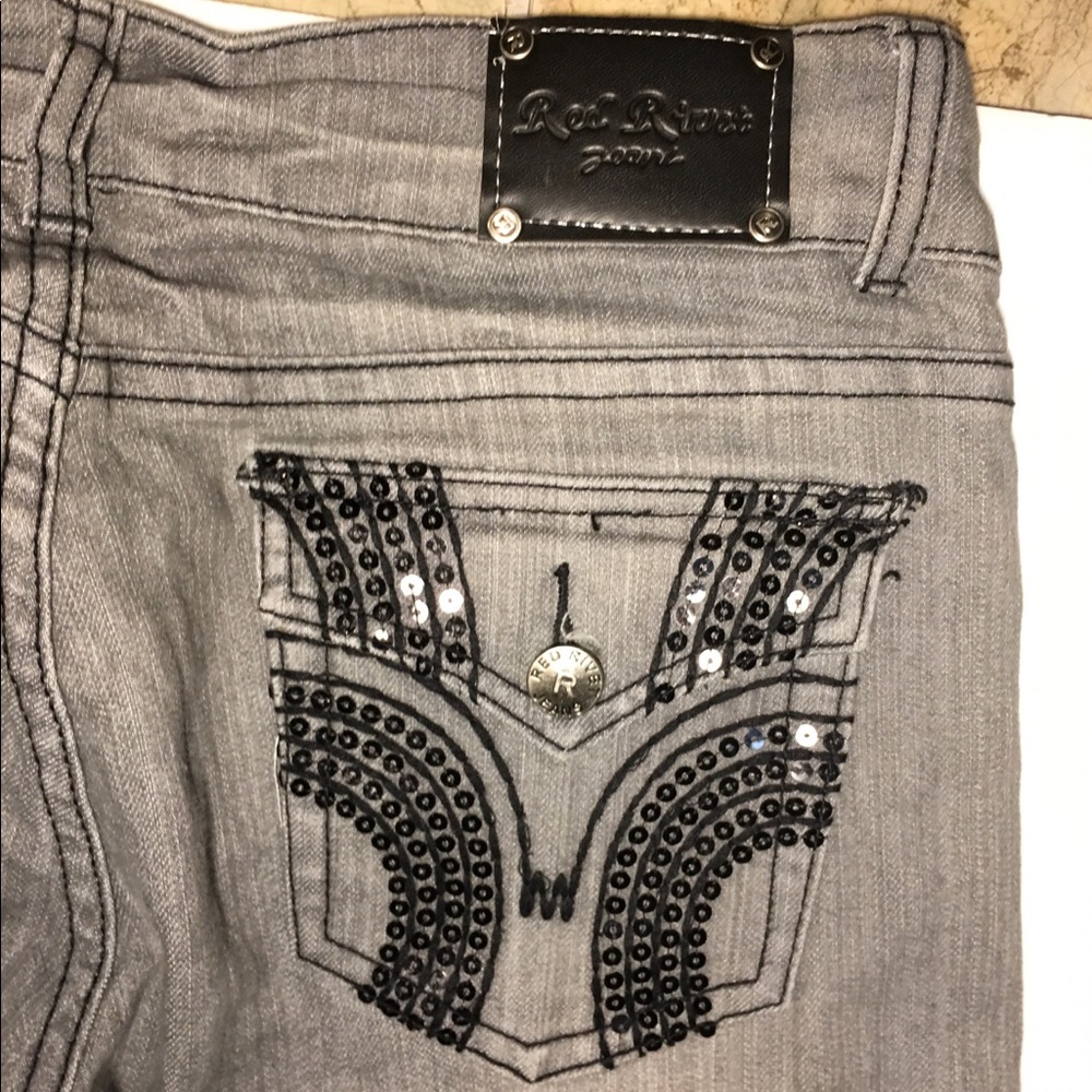 RED RIVET FASHION JEANS - Picture 4 of 4